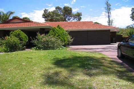 15 Regency Dr, Thornlie, WA 6108