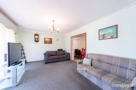 Property photo of 4 Bignell Place Herne Hill WA 6056
