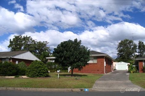 8 Malin Rd, Oak Flats, NSW 2529
