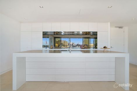 Property photo of 2002/211 Pacific Highway North Sydney NSW 2060