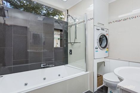 Property photo of 1/3 Heath Street East Brisbane QLD 4169
