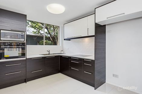 Property photo of 1/3 Heath Street East Brisbane QLD 4169