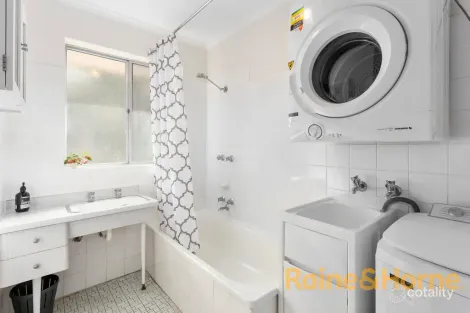 Property photo of 4/843 Sandy Bay Road Sandy Bay TAS 7005