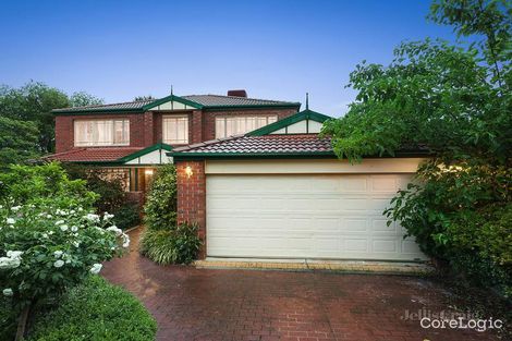 Property photo of 30 St Georges Court Greensborough VIC 3088