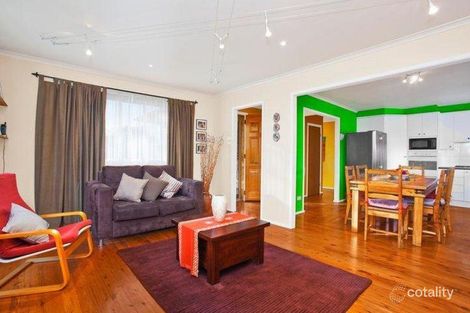 30 Barker St, Bossley Park, NSW 2176