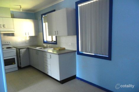 Property photo of 21 Catherine Street Mannering Park NSW 2259