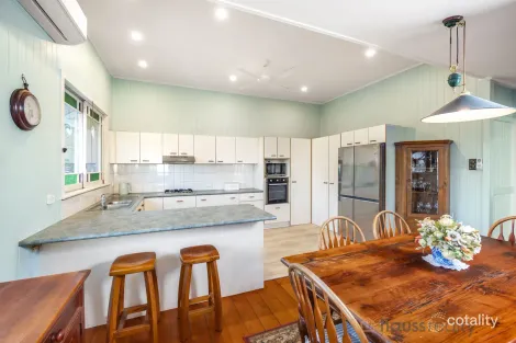 Property photo of 24 Junction Street Sherwood QLD 4075