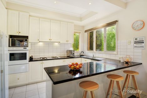 Property photo of 1/2 Altona Court Doncaster East VIC 3109