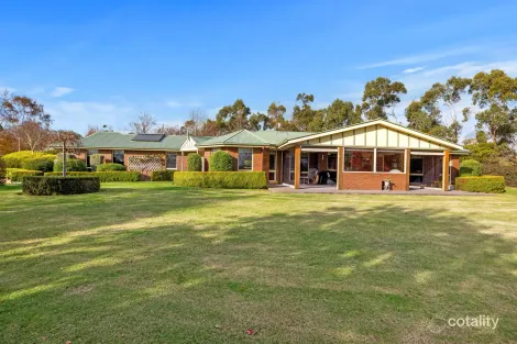 54 Martins Rd, Meeniyan, VIC 3956