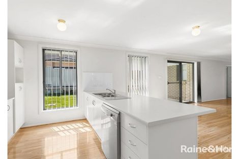 Property photo of 43 Billabong Drive Cameron Park NSW 2285