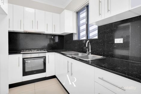 Property photo of 21/139 Waterloo Road Greenacre NSW 2190