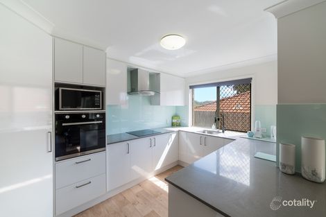 Property photo of 2/3 Souzys Court Labrador QLD 4215