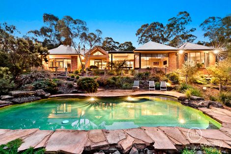 Property photo of 10 Yarra Braes Road Eltham VIC 3095