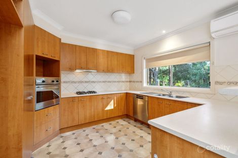 4 Miranda Cl, Strathdale, VIC 3550