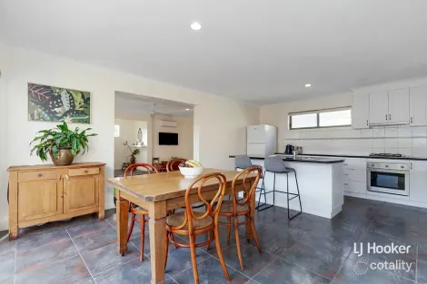 Property photo of 2/40 Gavan Street Broadford VIC 3658