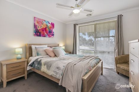 Property photo of 2 John Monash Drive Skye VIC 3977