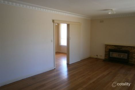 19 GLENWOOD AVE, GLEN WAVERLEY, VIC 3150