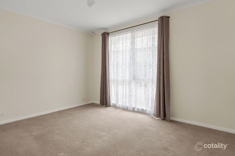 Property photo of 8 Coventry Drive Werribee VIC 3030