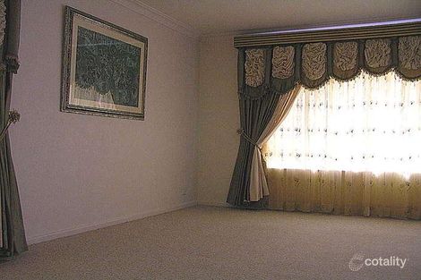Property photo of 50 Stonehaven Crescent Deakin ACT 2600