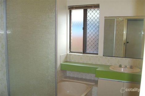 Property photo of 40 Ailsworth Court Thornlie WA 6108