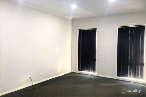 Property photo of 9 Latona Crescent Ropes Crossing NSW 2760