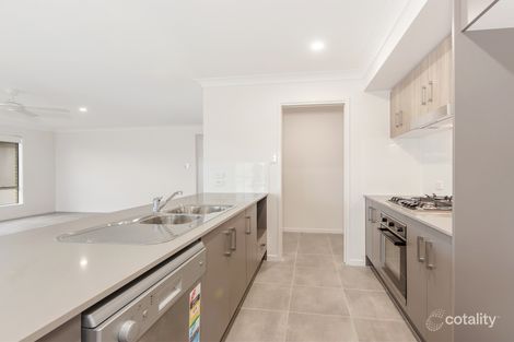 Property photo of 52 Mackellar Way Walloon QLD 4306