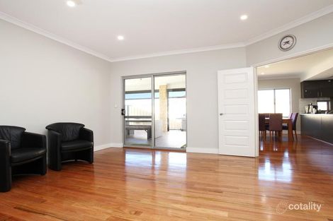Property photo of 14 Oriole Way Tapping WA 6065
