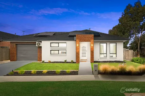 1 HAZELNUT RD, MANOR LAKES, VIC 3024