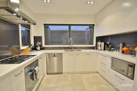 27 Luscombe St, Brunswick, VIC 3056