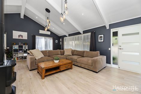 Property photo of 12 Raydon Court Deer Park VIC 3023