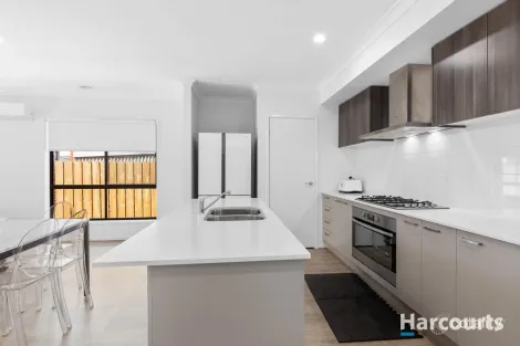 Property photo of 7 Waler Street Aintree VIC 3336