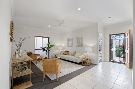 Property photo of 8 Grenada Court Varsity Lakes QLD 4227