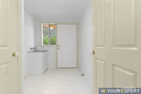 Property photo of 2 Claremont Glen Berwick VIC 3806