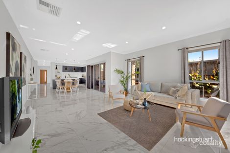Property photo of 10 Boboli Walk Wollert VIC 3750