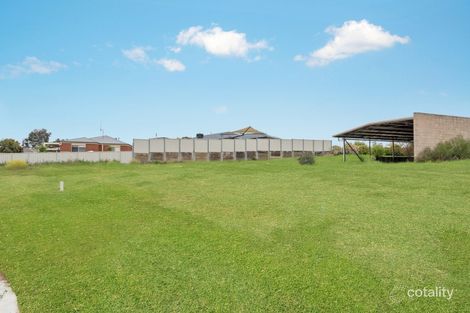 Property photo of 5 Cortland Close Kangaroo Flat VIC 3555
