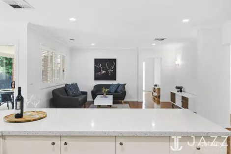 Property photo of 1 Vine Close Point Cook VIC 3030