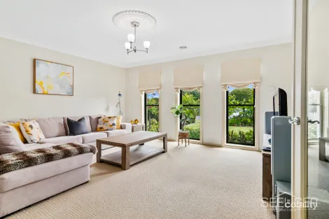 Property photo of 46 Kathryn Crescent Yarrawonga VIC 3730