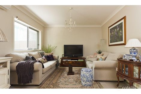 Property photo of 2/159 Ekibin Road East Tarragindi QLD 4121