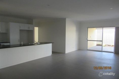 Property photo of 13 Chasselas Road Hocking WA 6065