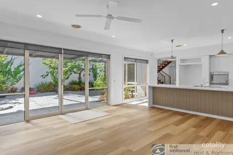 Property photo of 4 Edgewood Place Heatherton VIC 3202