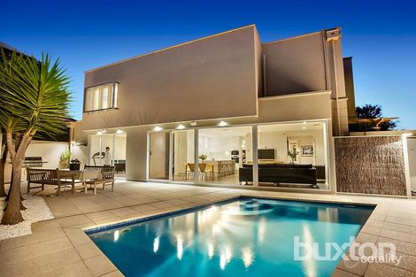 Property photo of 2 Orion Mews Port Melbourne VIC 3207