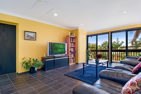 Property photo of 147 Albany Street Point Frederick NSW 2250