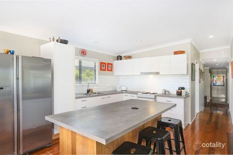 Property photo of 98 Westminster Avenue Golden Beach QLD 4551