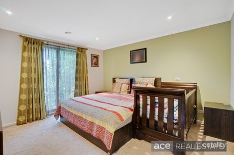 Property photo of 15 Wing Circuit Tarneit VIC 3029