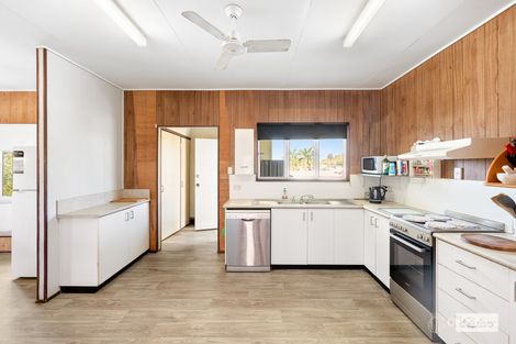 Property photo of 22 Luscombe Court New Auckland QLD 4680