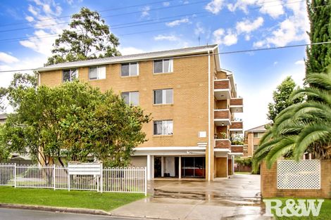 Property photo of 7/15-17 First Street Kingswood NSW 2747