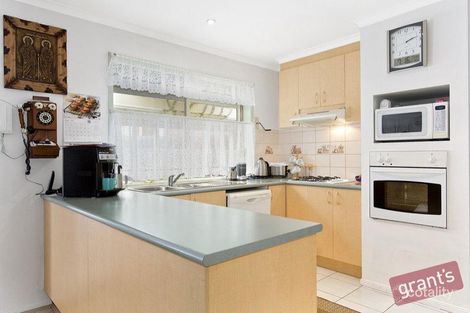 Property photo of 13 Arrino Crescent Hallam VIC 3803