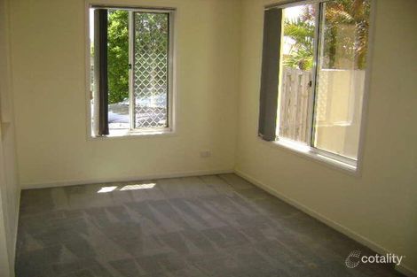 Property photo of 2/1 Maroubra Court Varsity Lakes QLD 4227