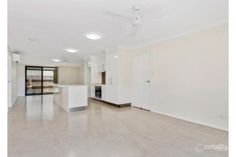Property photo of 3/4 Glenmore Road Park Avenue QLD 4701