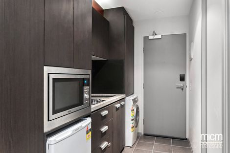 Property photo of 2111/181 A'Beckett Street Melbourne VIC 3000